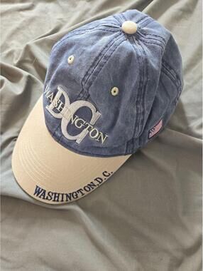Vintage Washington D.C. Souvenir Embroidered Baseball Cap
